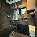 Croisette Luxury Retreat *