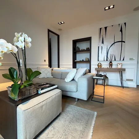 Croisette Luxury Retreat