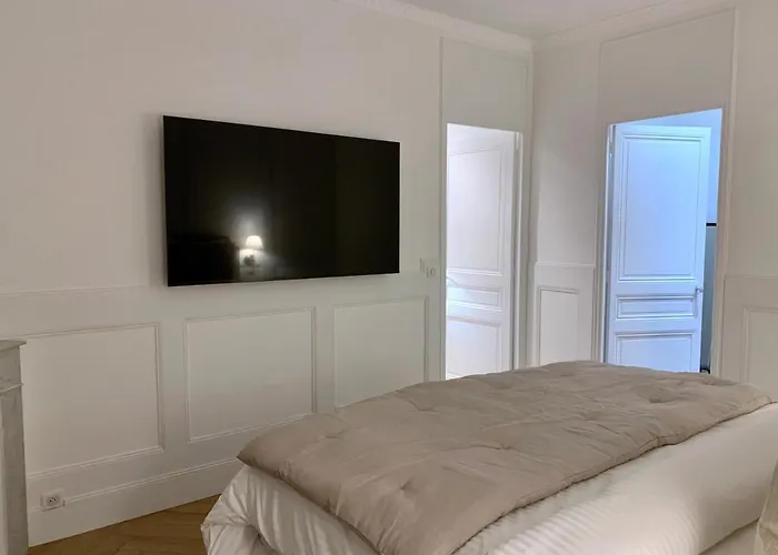 Croisette Luxury Retreat *