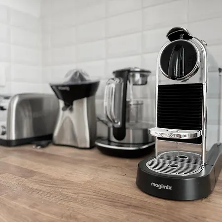 A 2 Pas De La Croisette