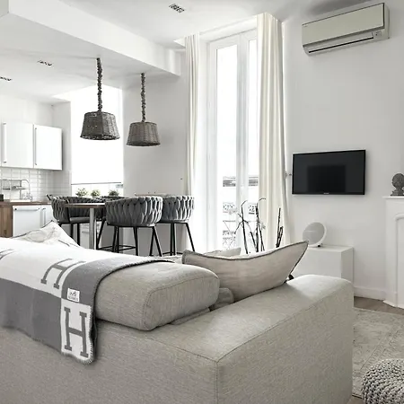 A 2 Pas De La Croisette 戛纳